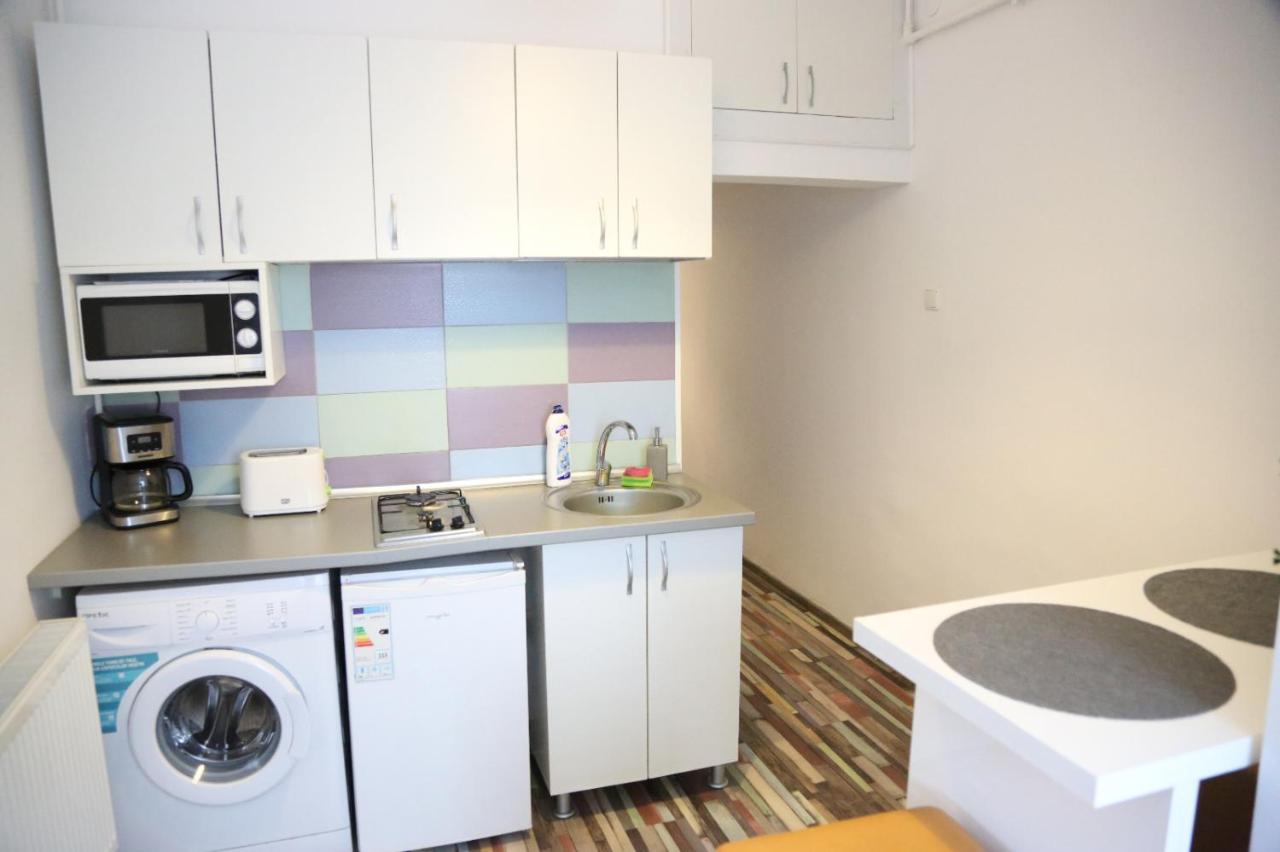 Ferienwohnung Croma Holiday Petroşani Exterior foto